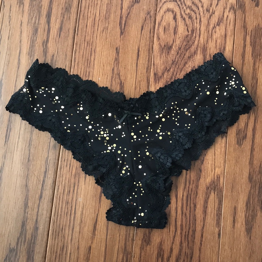 NWT Victorias Secret Black/gold SLT cheeky panty M
